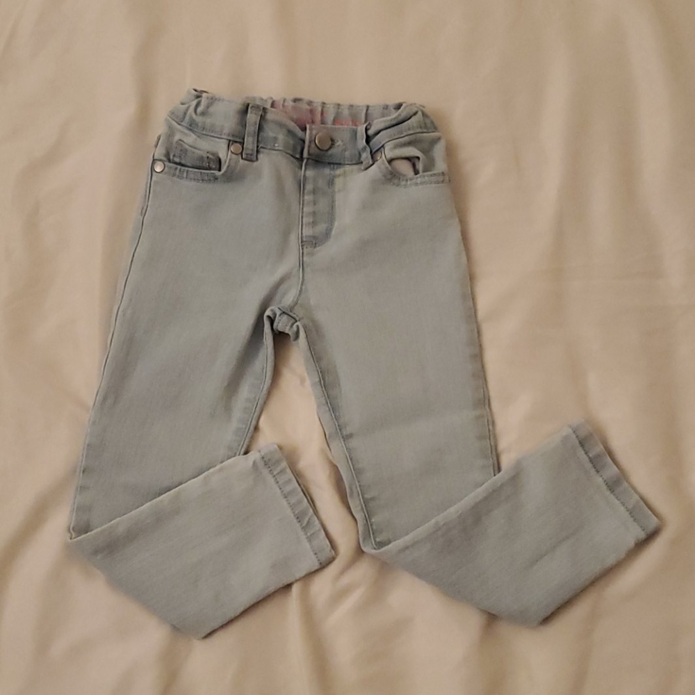 Blue light jean